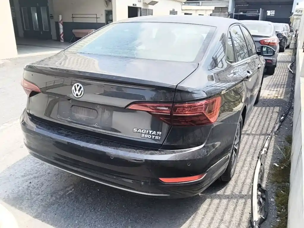 Volkswagen Sagitar — миниатюра 7