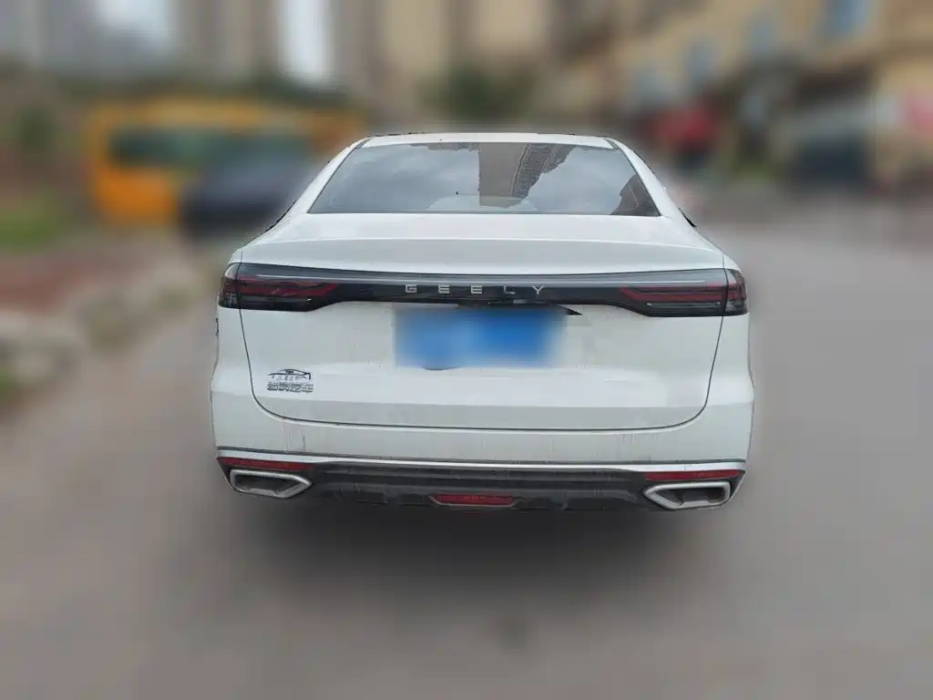Geely Emgrand — миниатюра 3