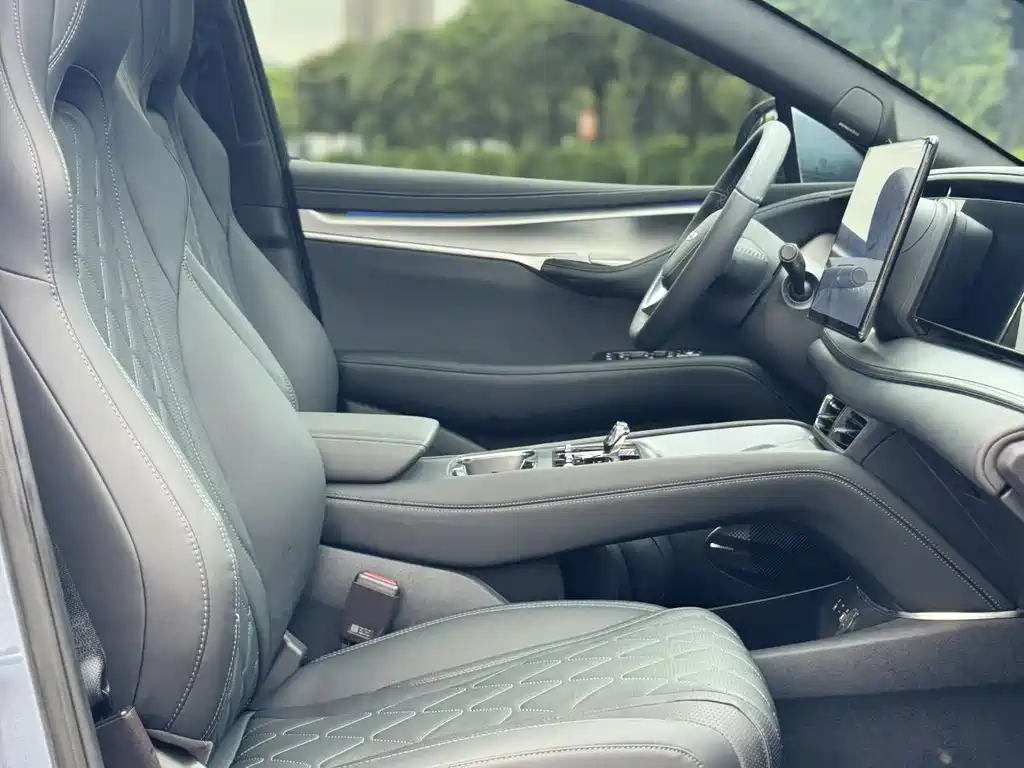 BYD Sealion 07 EV — миниатюра 4