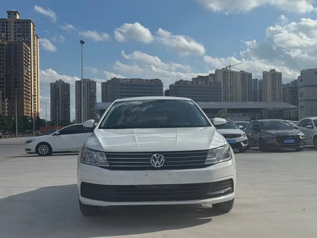 Volkswagen Lavida — миниатюра 2