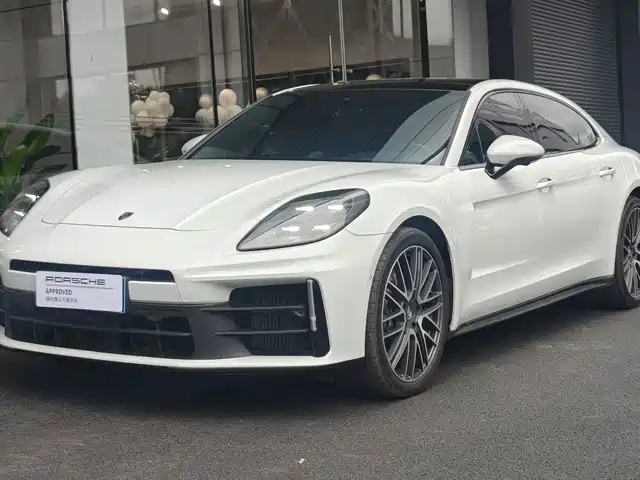 2024 Porsche Panamera