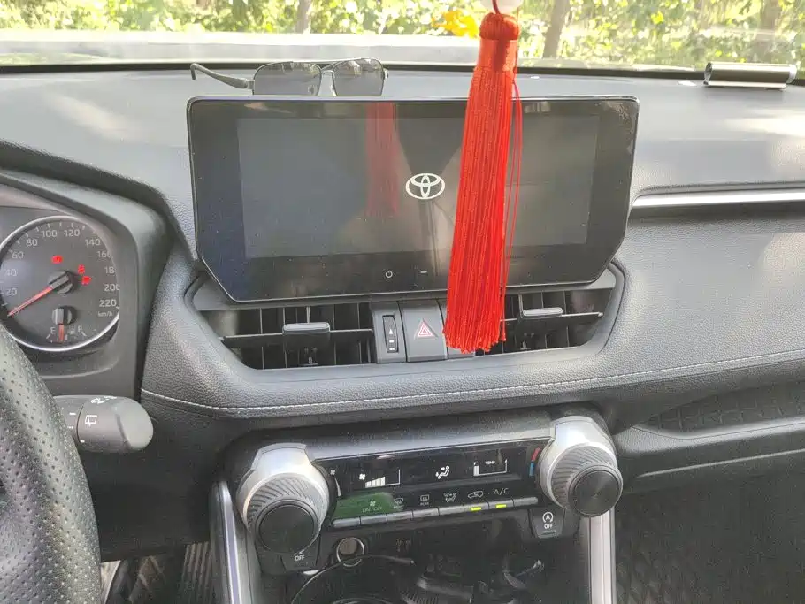 Toyota Wildlander — миниатюра 13