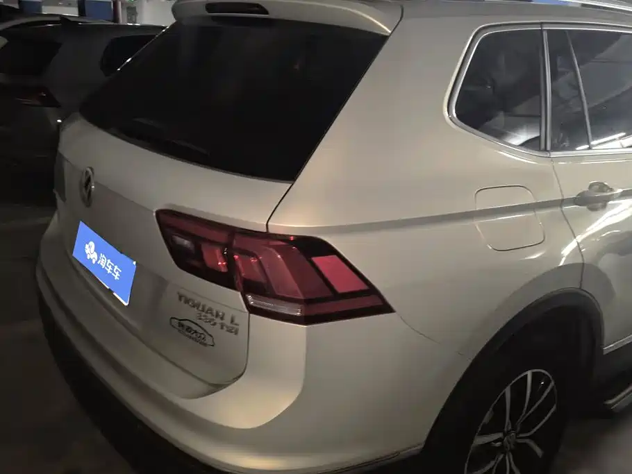 Volkswagen Tiguan L — миниатюра 3