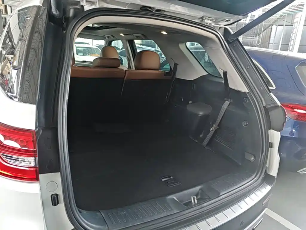 Changan CS95 — миниатюра 19