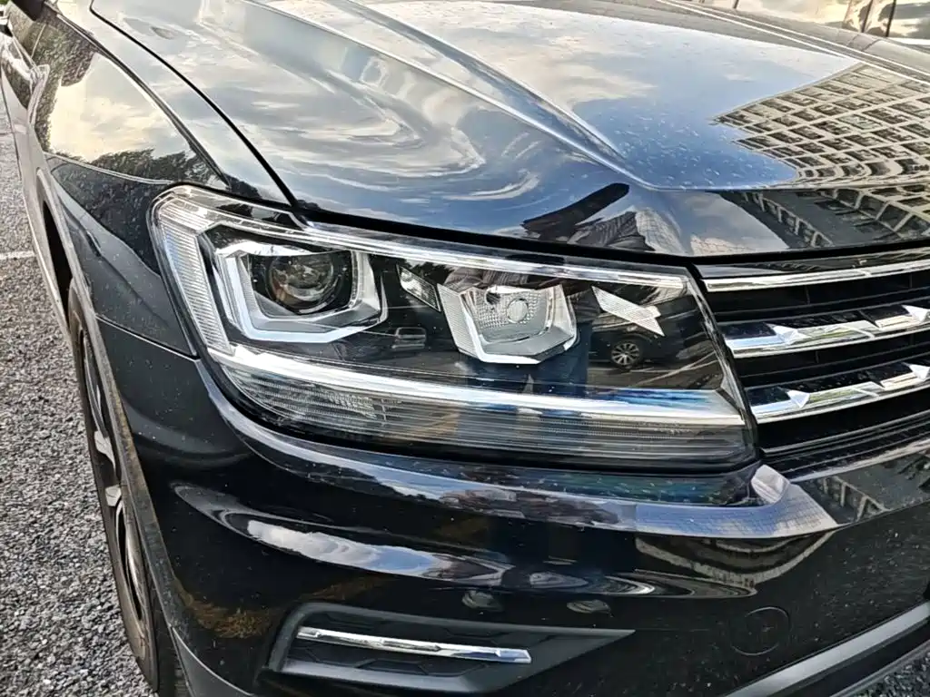 Volkswagen Tiguan L — миниатюра 23