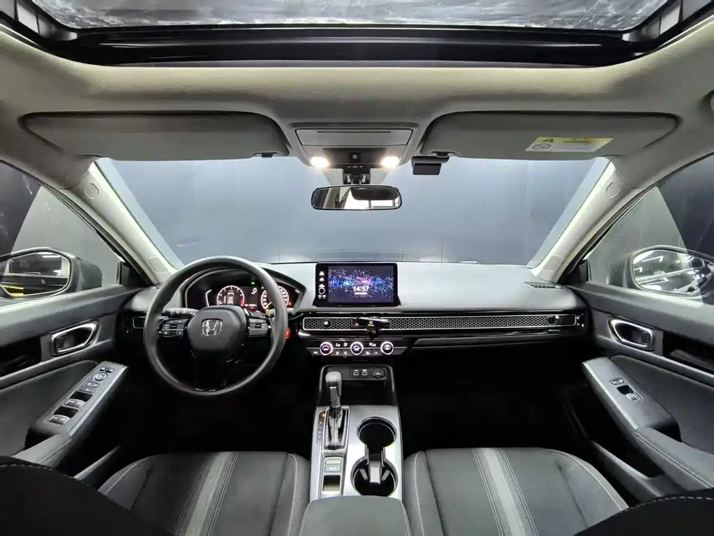 Honda Civic — миниатюра 9
