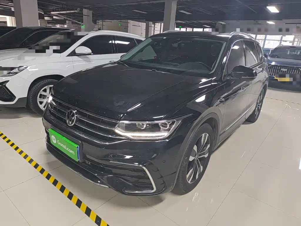 途观L 2023款 330TSI 自动两驱R-Line越享版 2022