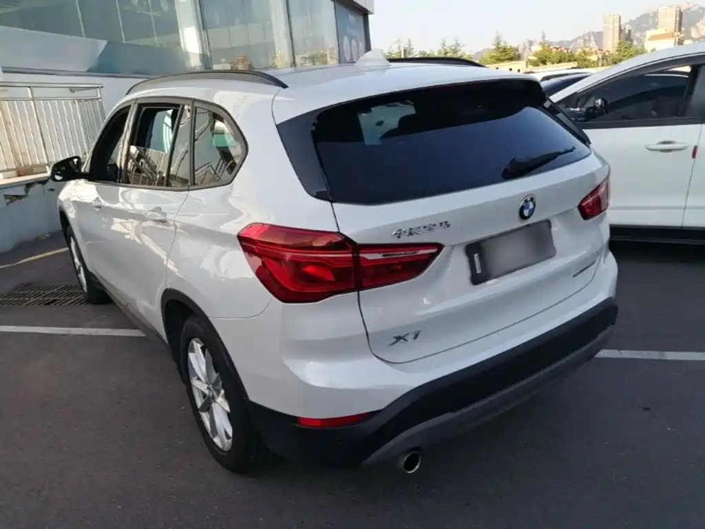 BMW X1 — миниатюра 5