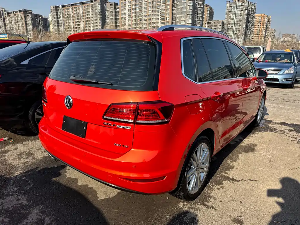 VOLKSWAGEN GOLF*JIAYU