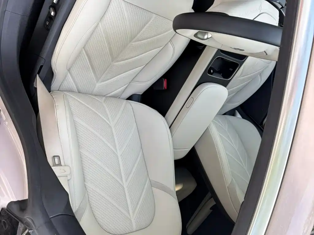 NIO ET5T — миниатюра 8