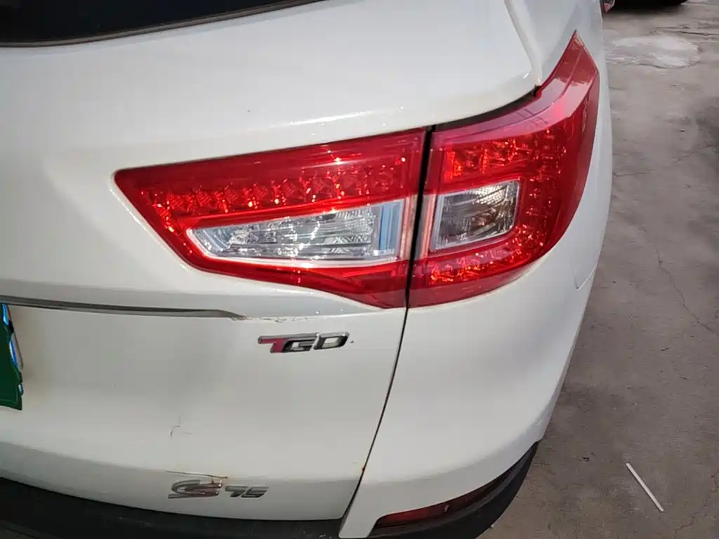 Changan CS75 — миниатюра 8