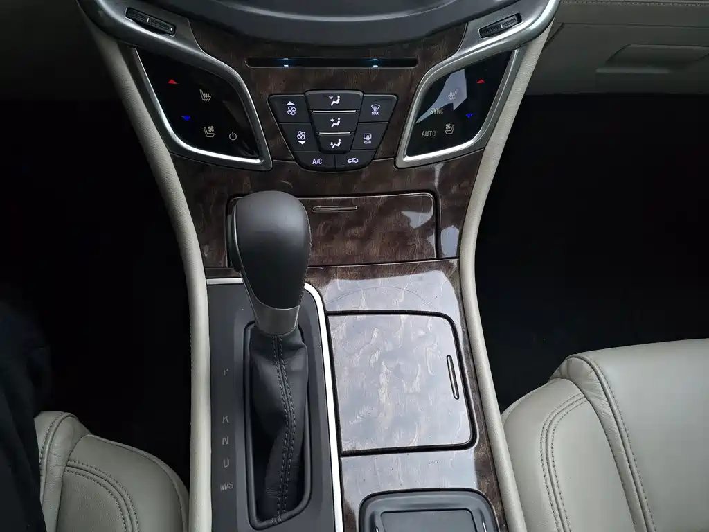 Buick LaCrosse — миниатюра 4