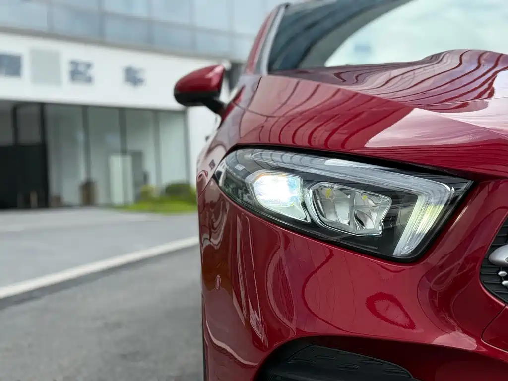 MERCEDES-BENZ A CLASS