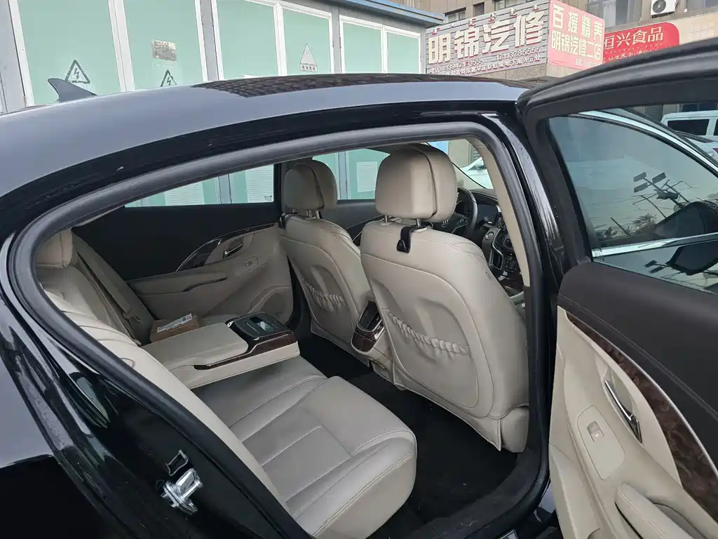 Buick LaCrosse — миниатюра 8