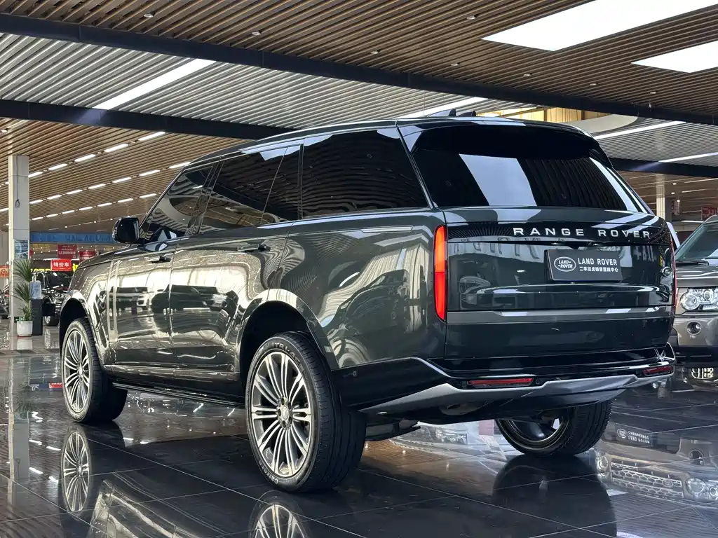 Land Rover Range Rover — миниатюра 22