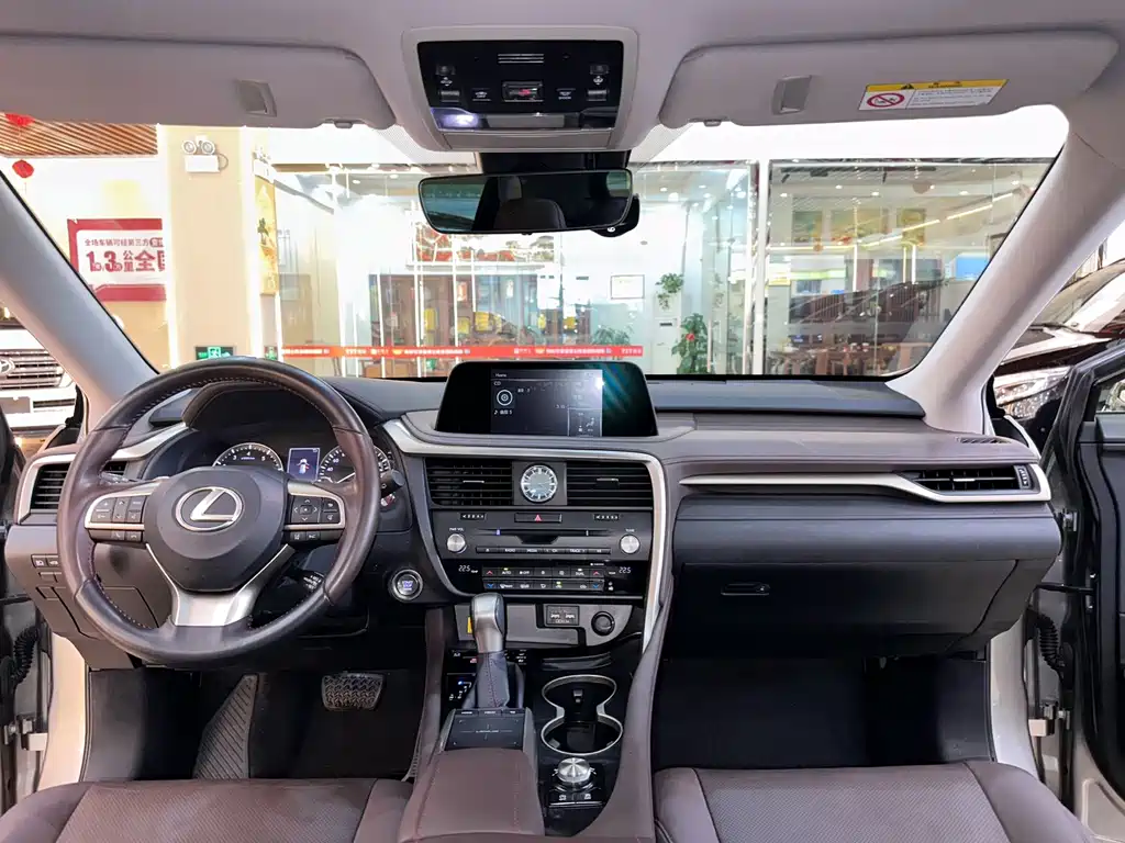 Lexus RX — миниатюра 16