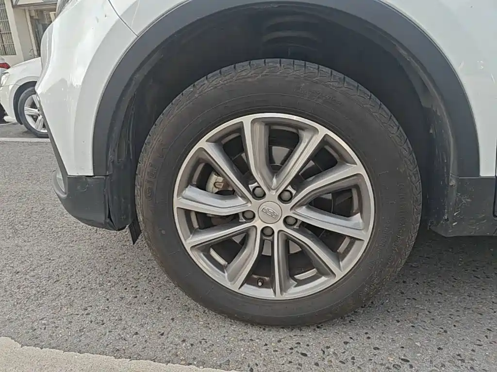 Geely Boyue — миниатюра 23