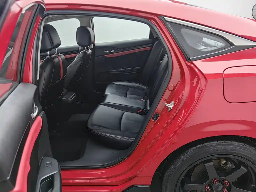 Honda Civic — миниатюра 15