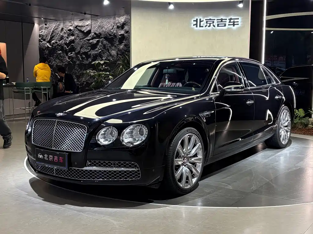 Bentley Flying Spur — миниатюра 2