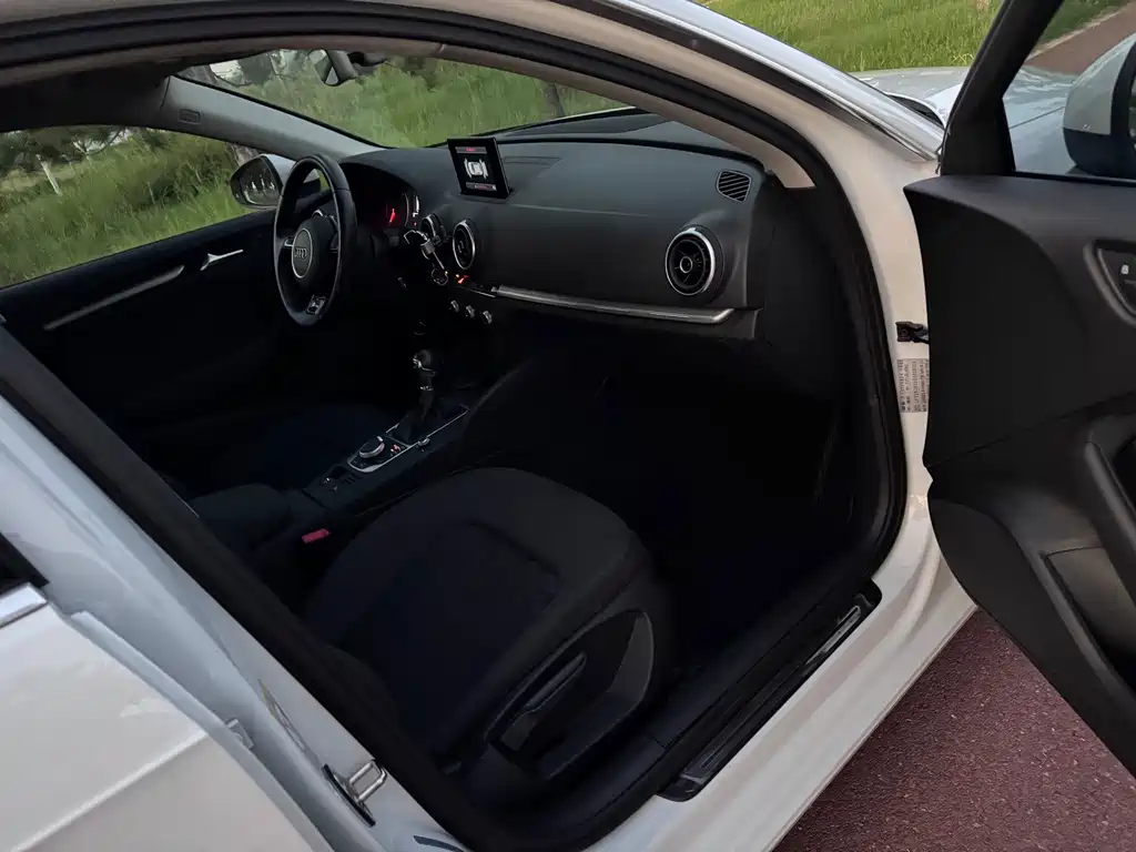 Audi A3 — миниатюра 11