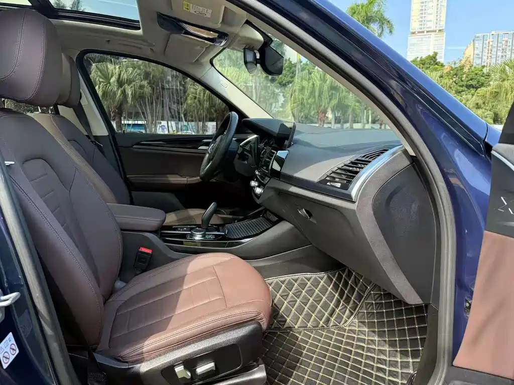 BMW X3 — миниатюра 10