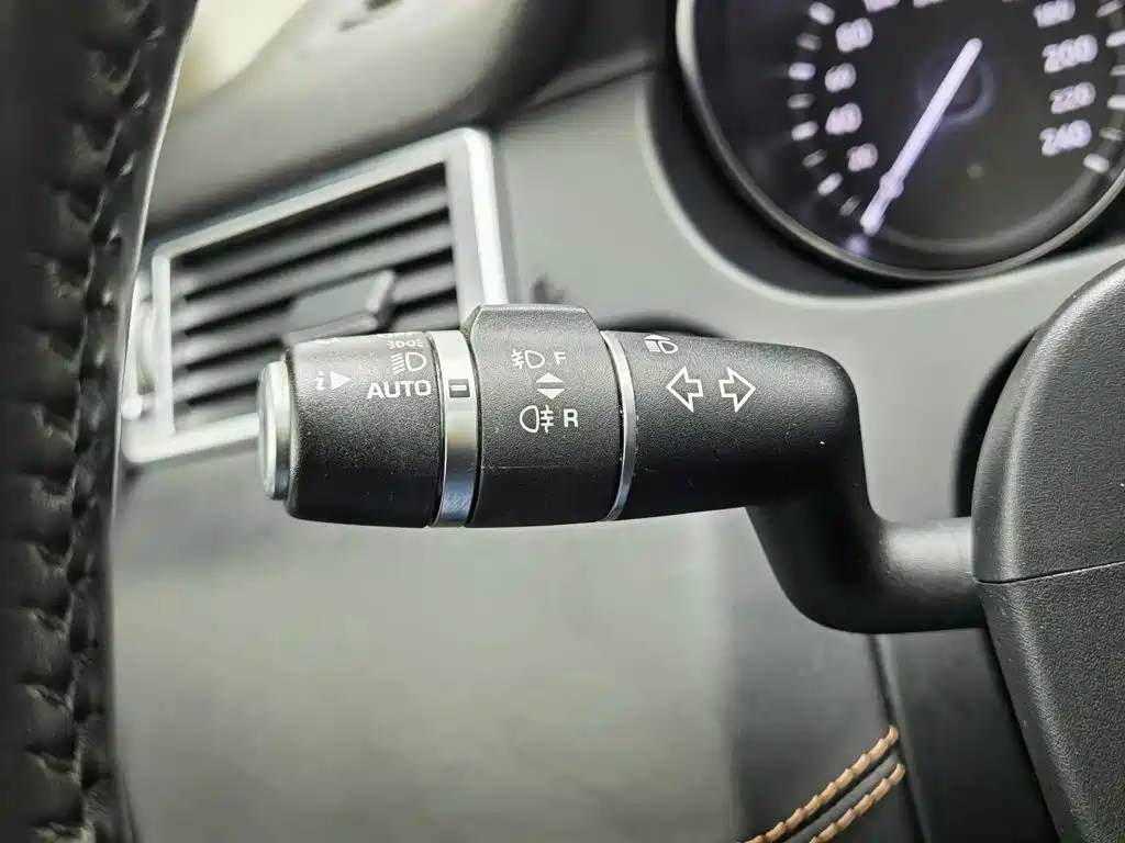 Land Rover Discovery Sport — миниатюра 21
