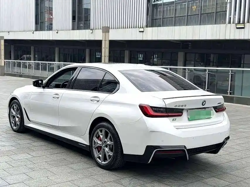 BMW i3 — миниатюра 7