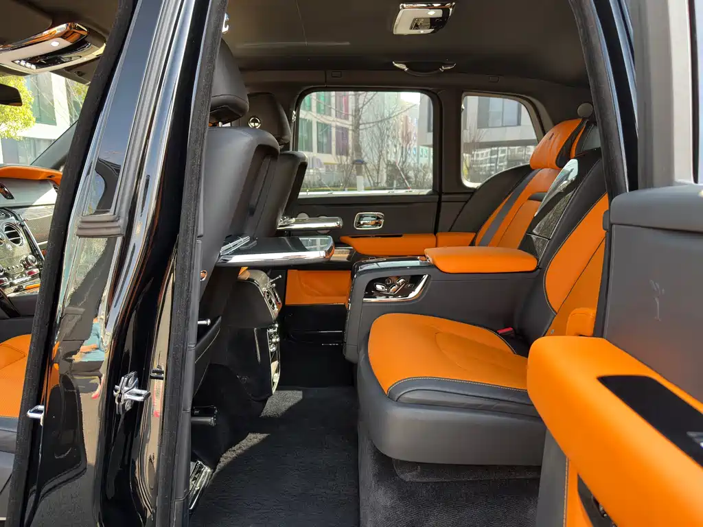 ROLLS-ROYCE CULLINAN