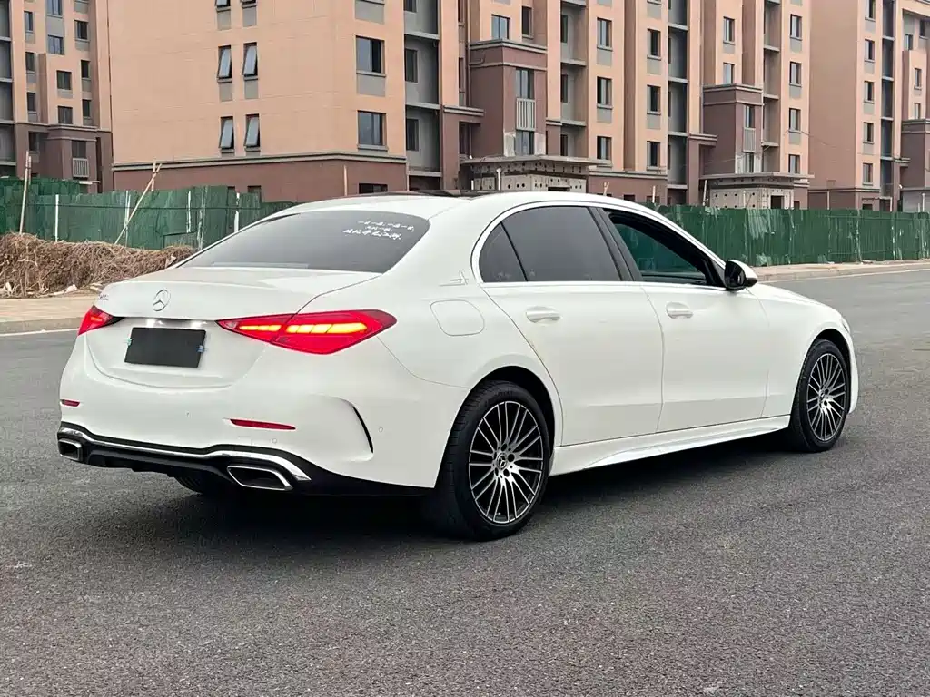 MERCEDES-BENZ C CLASS