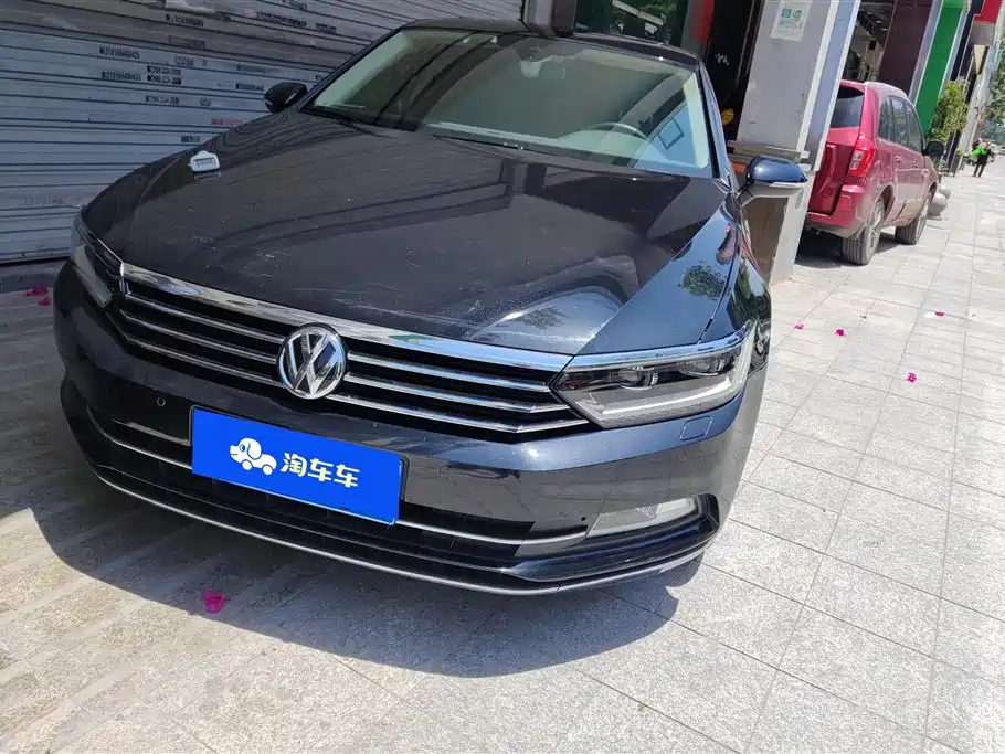 Volkswagen Magotan 2016