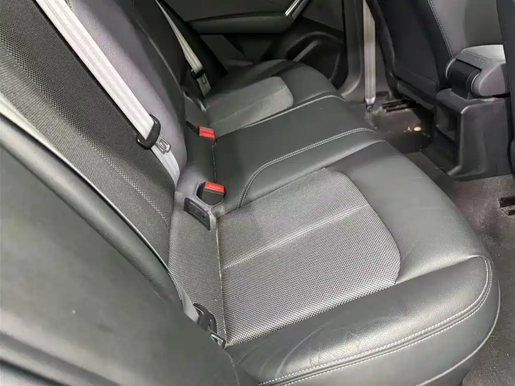 Audi Q2L — миниатюра 9