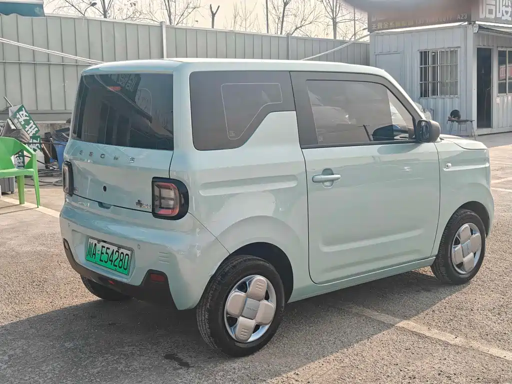 GEELY GALAXY PANDA