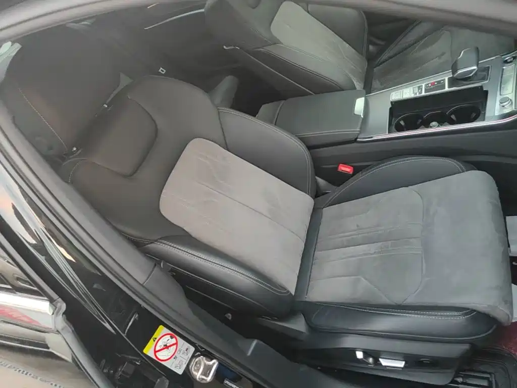 Audi A6L — миниатюра 25