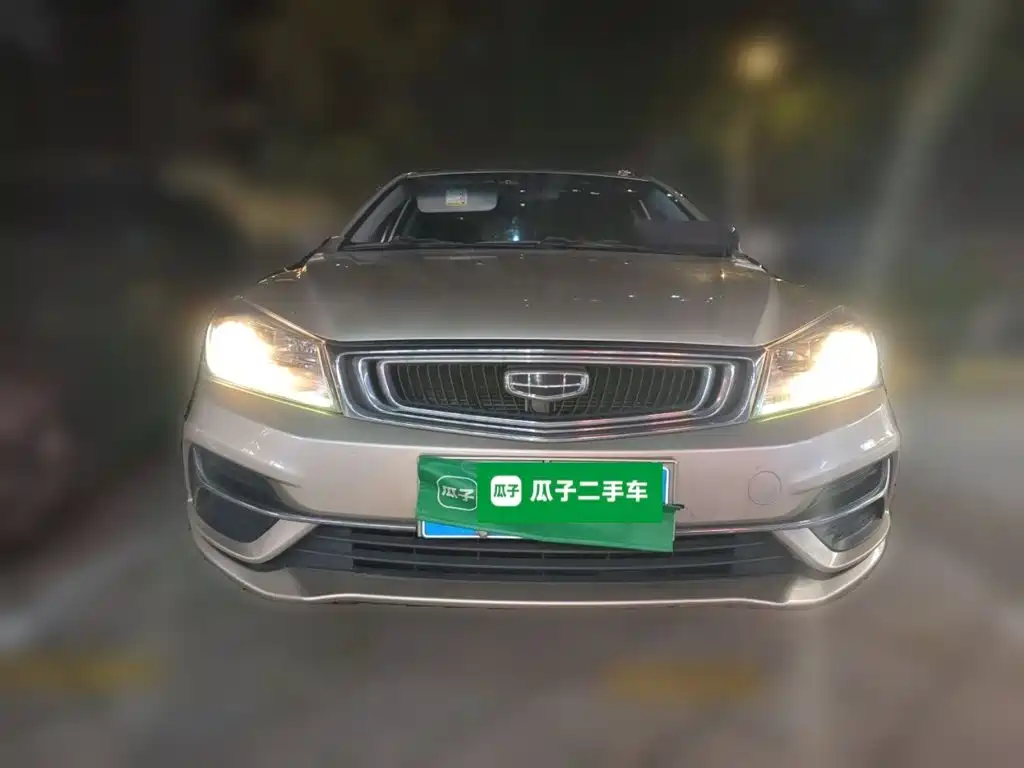 Geely Emgrand — миниатюра 2