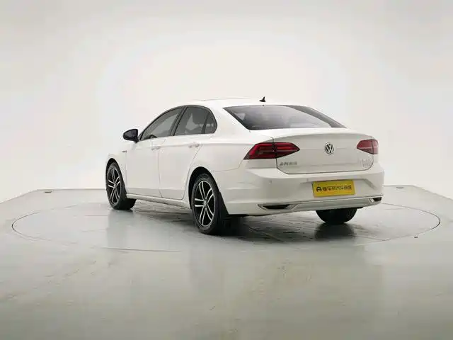 Volkswagen Lamando 2019 280TSI DSG Comfort V