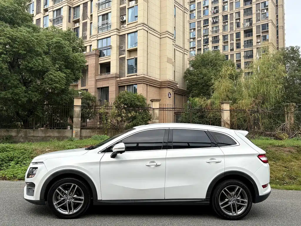 Landwind Landwind Rongyao — миниатюра 4