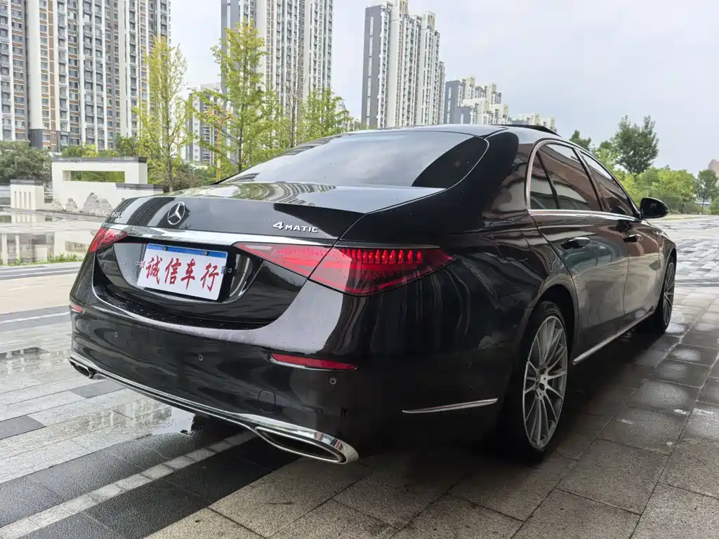 MERCEDES-BENZ S CLASS