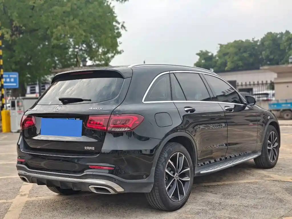 Mercedes-Benz GLC — миниатюра 12