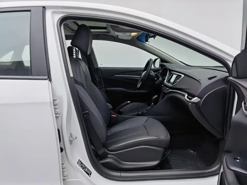 Buick Excelle — миниатюра 23