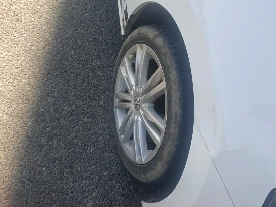 Volkswagen Golf Sportsvan — миниатюра 6