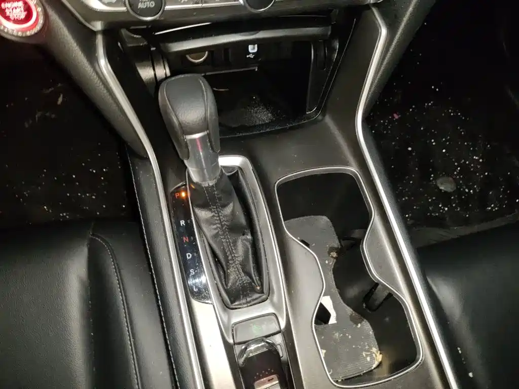 Honda Accord — миниатюра 10