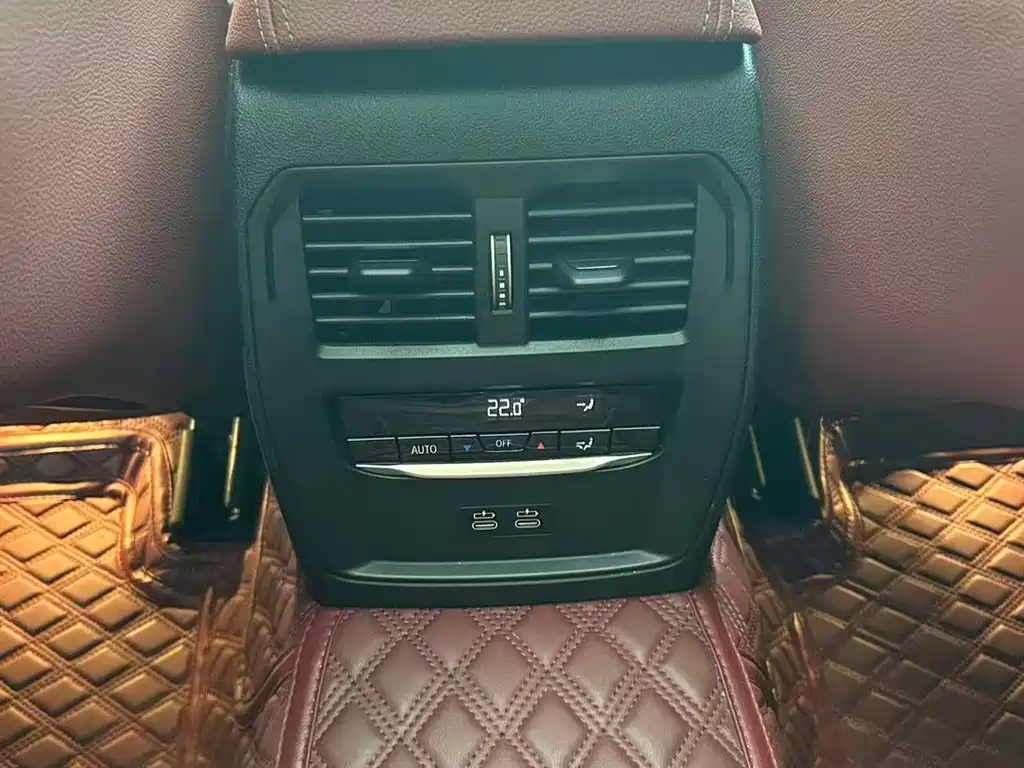 BMW 3 Series — миниатюра 24