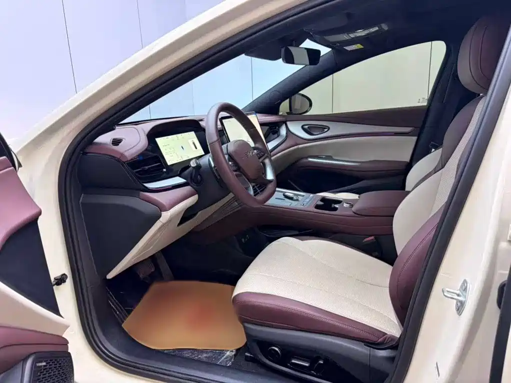 BYD Seal 07 DM-i — миниатюра 9