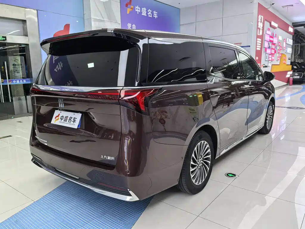 Buick Century 2023 2.0T мест Premium