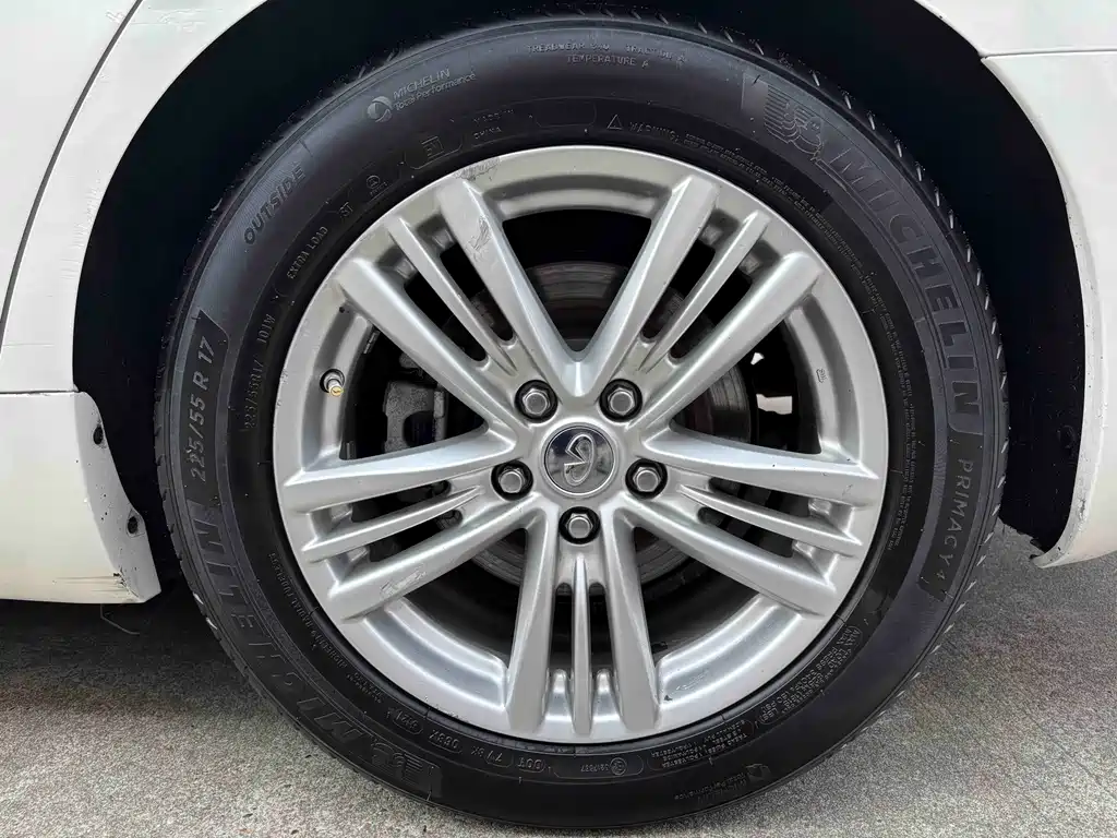 Infiniti G — миниатюра 14