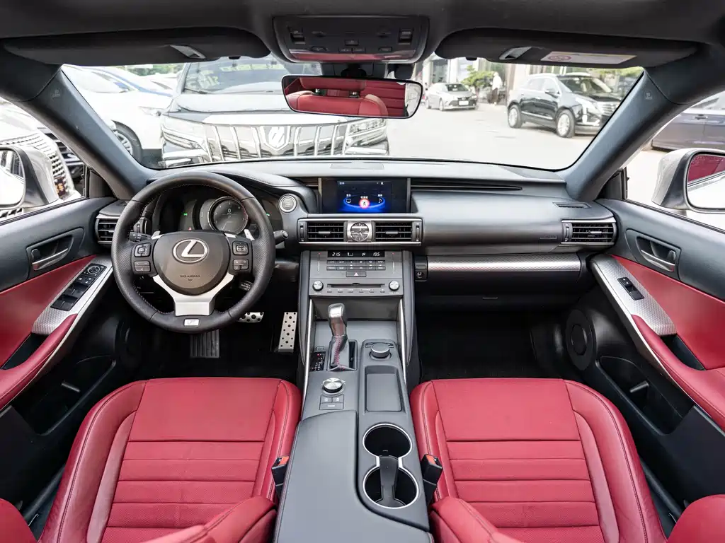 Lexus IS — миниатюра 12