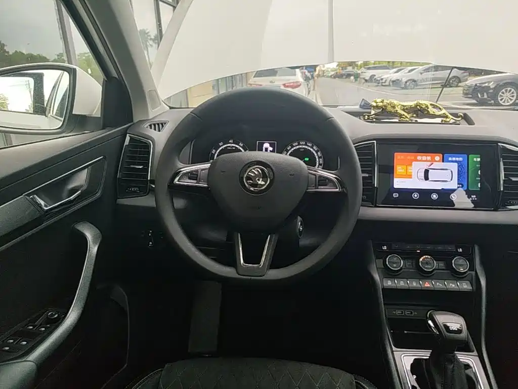 Skoda Karoq — миниатюра 11