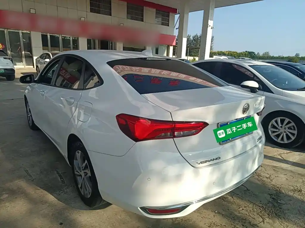 Buick Verano — миниатюра 5