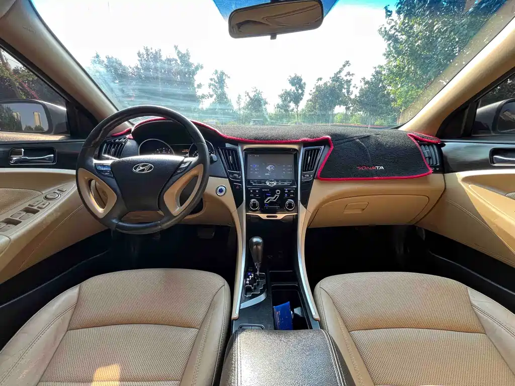 Hyundai Sonata — миниатюра 6