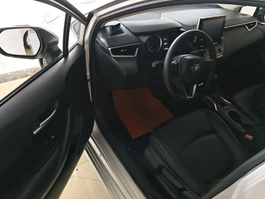 Toyota Corolla — миниатюра 16